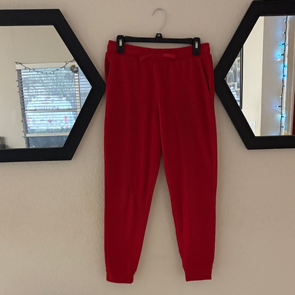Boys’ Tek Gear Ultrasoft Fleece Sweatpants with Pockets in Vibrant Red